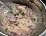 Foto del paso 10 de la receta: Ceviche con Leche de Tigre