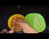 A picture of step 2 of Noodles wrapped chicken.