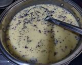 A picture of step 1 of Mango Kulfi Falooda.