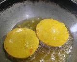 बटाटा पुरी (Batata Puri Recipe In Marathi) रेसिपी स्टेप 6 फोटो 