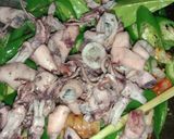 Foto langkah ke 3 dari resep Oseng cumi asin Cabai ijo.