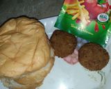 A picture of step 1 of Tea time burger.