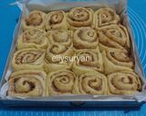 Foto langkah ke 10 dari resep Pumpkin Cinnamon Rolls.
