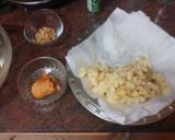 Foto del paso 1 de la receta Tortilla de papas con cebolla, chorizo de Teror y perejil
