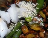 A picture of step 2 of Pumpkin peel chutney.