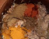 A picture of step 3 of Chilli sauce chicken fry.