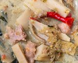 รูปขั้นตอนการทำที่ 3 ของ แกงเขียวหวานหมูเด้ง ยอดมะพร้าว