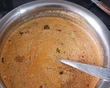 A picture of step 4 of Indo- chinese curry.