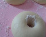 Foto langkah ke 3 dari resep Donat tanpa telur.