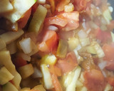 Foto del paso 2 de la receta: Pisto con tortitas de patata y yema de Huevo