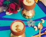 A picture of step 2 of Almond milk Badam milk shake.