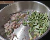 A picture of step 3 of Broad beans brown rice.