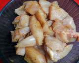 Foto del paso 6 de la receta: Tacos de pechuga de pollo al curry hingú con almejas japonesas