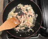 A picture of step 5 of Omurice ~Japanese Style Rice Omelette~.