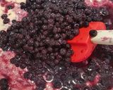 Foto del paso 3 de la receta Bizcocho de arándanos y chocolate sin batidora