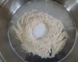 A picture of step 1 of Baked khakhra sandwich with almond milkshake.