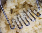 Foto langkah ke 7 dari resep Stuff peppers with Minced Beef and Mashed Potato.