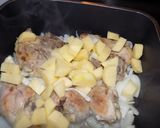 Foto del paso 2 de la receta: Cubos de papa a la mostaza con pollo y morrones asados (receta incluida)
