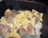 Foto del paso 2 de la receta: Cubos de papa a la mostaza con pollo y morrones asados (receta incluida)