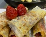 Foto langkah ke 5 dari resep Banana Strawberry Crepes |Rice paper.