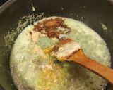 A picture of step 3 of Bhuna Coriander Prawns 🍤.