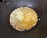A picture of step 2 of Garlic Chicken Linguine.