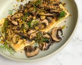 A picture of step 4 of Mushroom & Spinach Omelet.