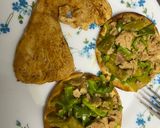 Foto del paso 4 de la receta Pechuga de pollo y obleas con atún / pimiento verde / espárragos verdes y salsa cesar