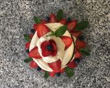 Foto del paso 17 de la receta: Pastel de chocolate con crema y frutillas