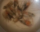 A picture of step 5 of Prawn Maqlooba.
