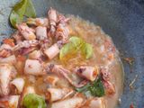 Cumi asin pedas daun jeruk