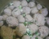 Foto langkah ke 6 dari resep Bakso Sapi Polos.