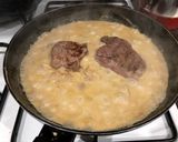 Foto del paso 8 de la receta Solomillo de ternera en salsa de setas y puré de patata