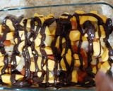 A picture of step 2 of Mango, chocolate, strawberry trifle.