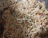 A picture of step 3 of Vegetables Chowmein.