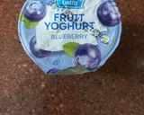A picture of step 1 of Yogurt fruit salad.