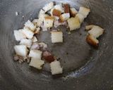 A picture of step 2 of Bread poha.