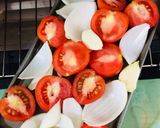 Foto langkah ke 1 dari resep Macaroni with homemade roasted tomato sauce (mpasi 9+).