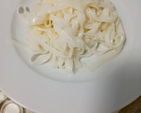 Foto del paso 4 de la receta: Noodles de arroz con cerdo, manzana y almendras