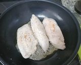Foto del paso 2 de la receta: Solomillo de Pavo con salsa de manzana