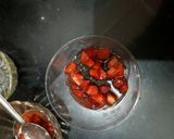 A picture of step 4 of Strawberry truffle.