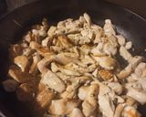 Foto del paso 4 de la receta: Pollo y vegetales al wok (sin wok)