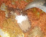 A picture of step 2 of Fish ball stew.