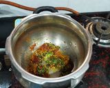 A picture of step 3 of Sambharia Khichdi.