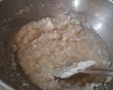 ओल्या नारळाची वडी (Olya Naralachya Vadi Recipe In Marathi) रेसिपी स्टेप 5 फोटो 