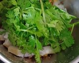 A picture of step 3 of Sprouted moong dal dosa.