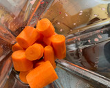 Foto del paso 1 de la receta: Batido de betabel, zanahoria y naranja