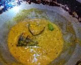 A picture of step 4 of Sorshe Ilish.