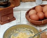 Foto langkah ke 2 dari resep Bolu Kukus Pisang Coklat No Mixer.
