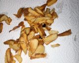 Foto langkah ke 3 dari resep Kacang bawang santan.